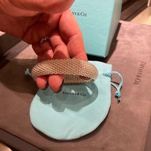 Medium Classic Mesh Tiffany’s Bracelet